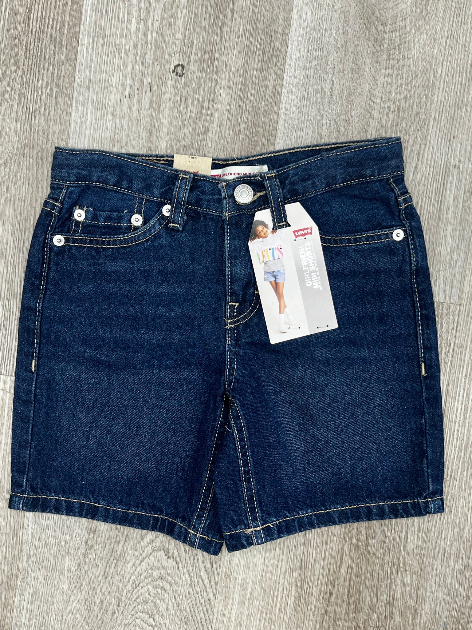 Levi s Girlfriend Midi Shorts The Kidz Store Bloomfield